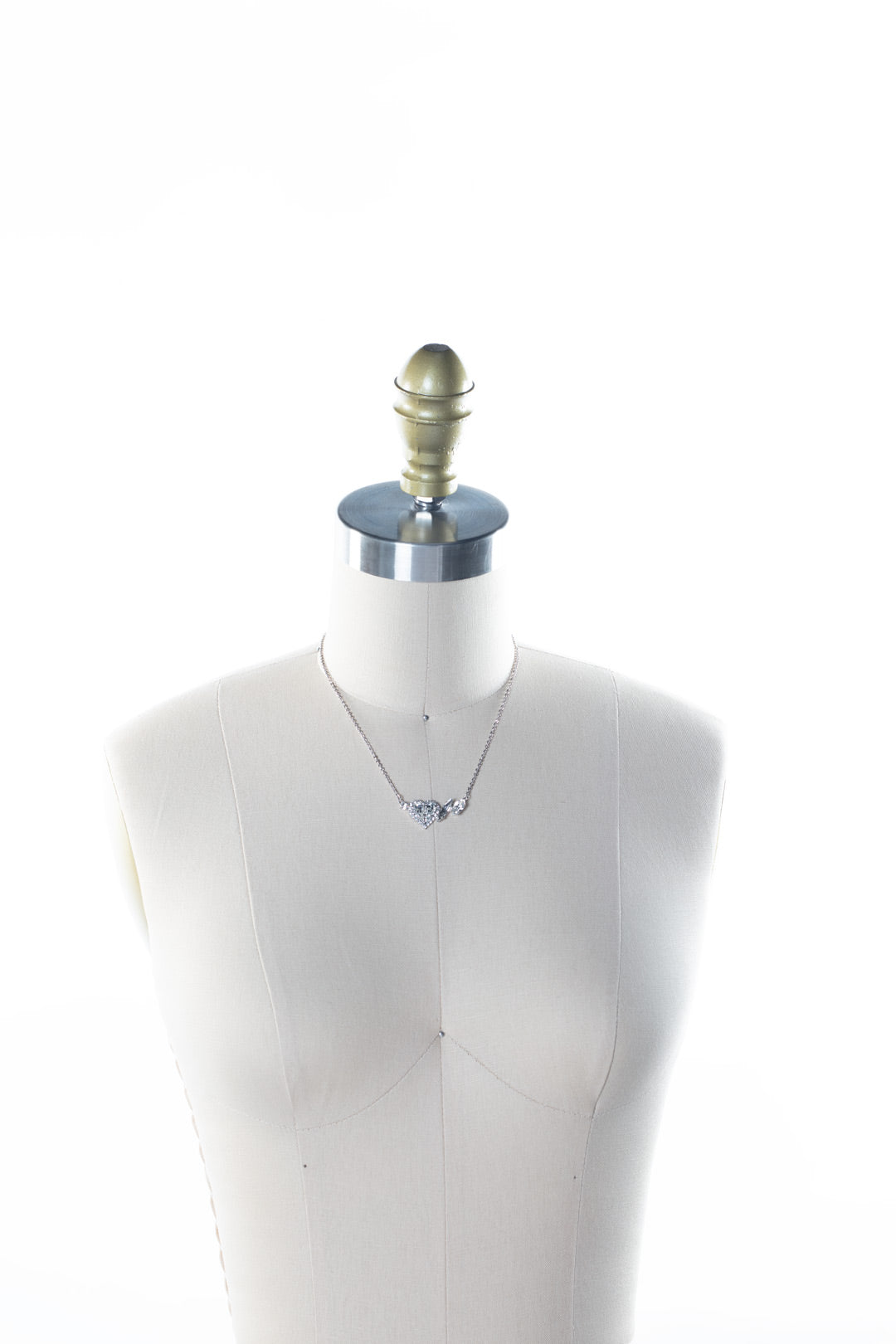 Vida Pendant Necklace - NER12PDCRY