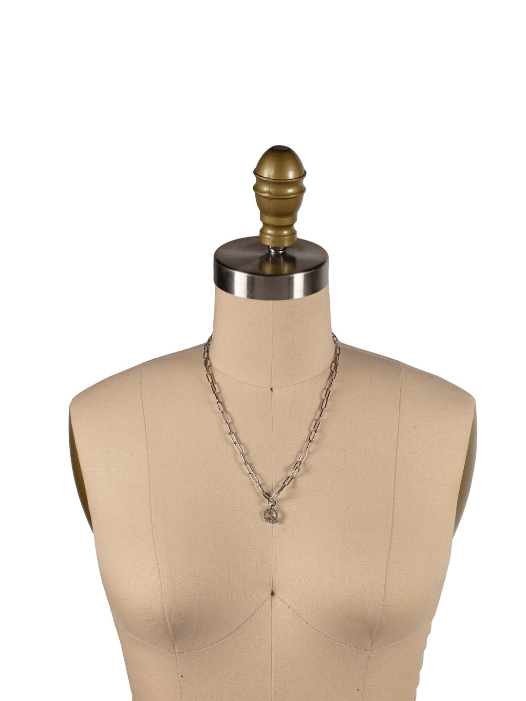 Q Initial Paperclip Pendant Necklace - NFB17PDCRY