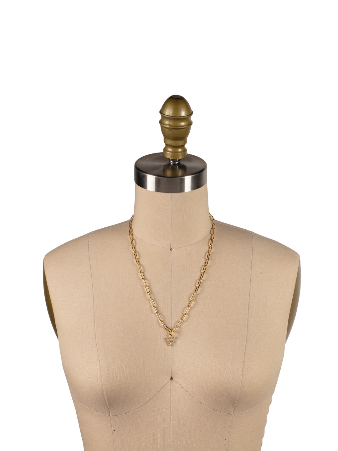 F Initial Paperclip Pendant Necklace - NFB6BGCRY
