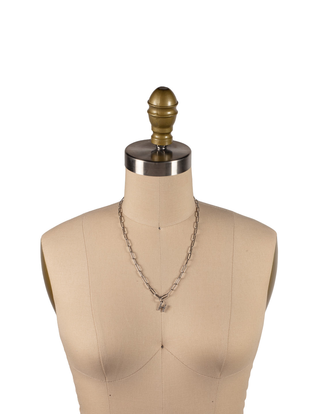 H Initial Paperclip Pendant Necklace - NFB8PDCRY